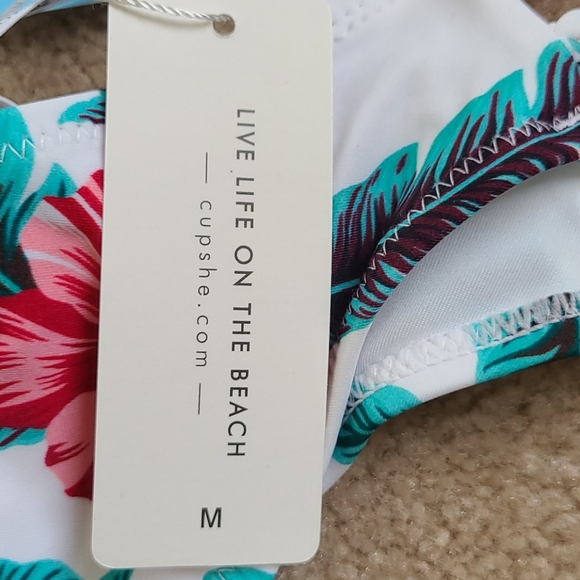 Triangle bikini - Picture 3 of 3